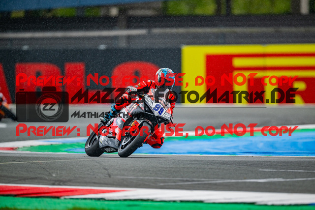 MaZZes_FotoMatrix_240421_6007705_8933 | SSP600