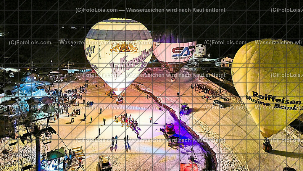 182627_Luftbild_Nacht der Ballone | (C)FotoLois.com, Alois Spandl. Luftbild, NACHT der BALLONE in Lackenhof am Ötscher bei der Ötscherlift-Talstation, während der Veranstaltung erlebte man dabei den Mondaufgang, Do 28. Dez. 2023.