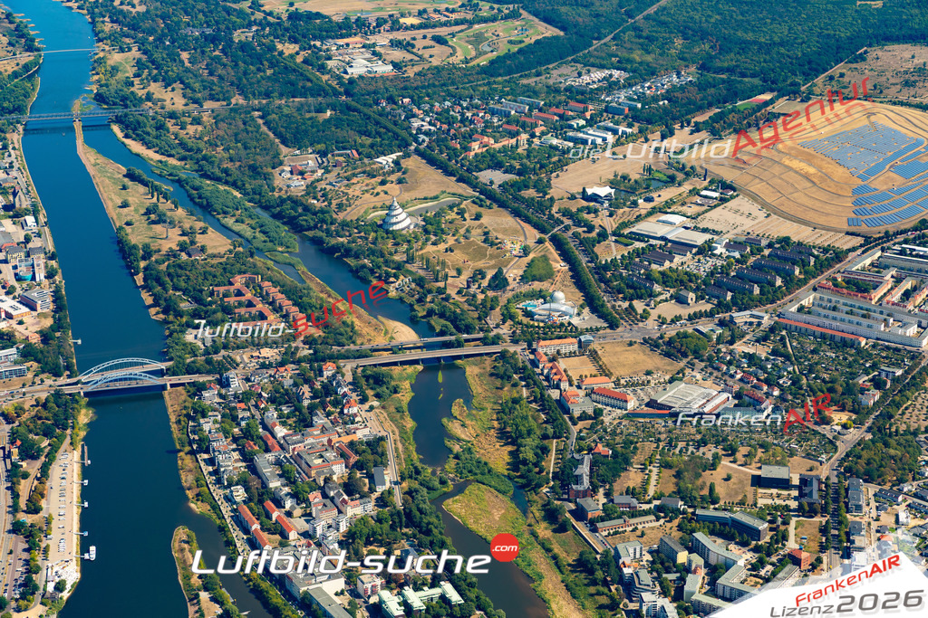 Die Luftaufnahme Werder - Magdeburg wurde 2022 vom Flugzeug aus (keine Drohne) erstellt. Hohe Auflösung -für große Poster und Wandbilder geeignet - Garantiert!