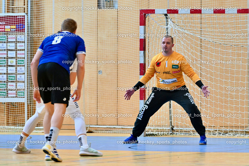 SC Ferlach vs. roomz JAGS Vöslau | #8 KNAPP Simon SC Ferlach, #1 DOBAJ Gasper SC Ferlach, SC Ferlach vs. roomz JAGS Vöslau, SC Ferlach vs. roomz JAGS Vöslau am 08.11.2025 in Ferlach (Ballspielhalle Ferlach), Austria, (Photo by Bernd Stefan)