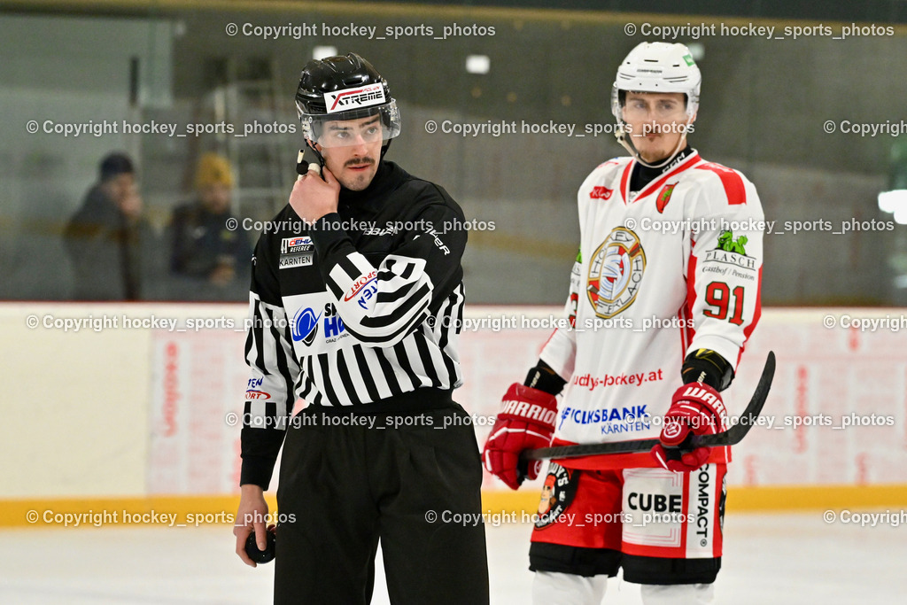 ESV FERLACH vs. ESC SOCCERZONE STEINDORF | Puff Wolfgang Referee, #91 Alagic Adis ESV Ferlach, ESV FERLACH vs. ESC SOCCERZONE STEINDORF, ESV FERLACH vs. ESC SOCCERZONE STEINDORF am 22.11.2024 in Ferlach (Eishalle Ferlach ), Austria, (Photo by Bernd Stefan)
