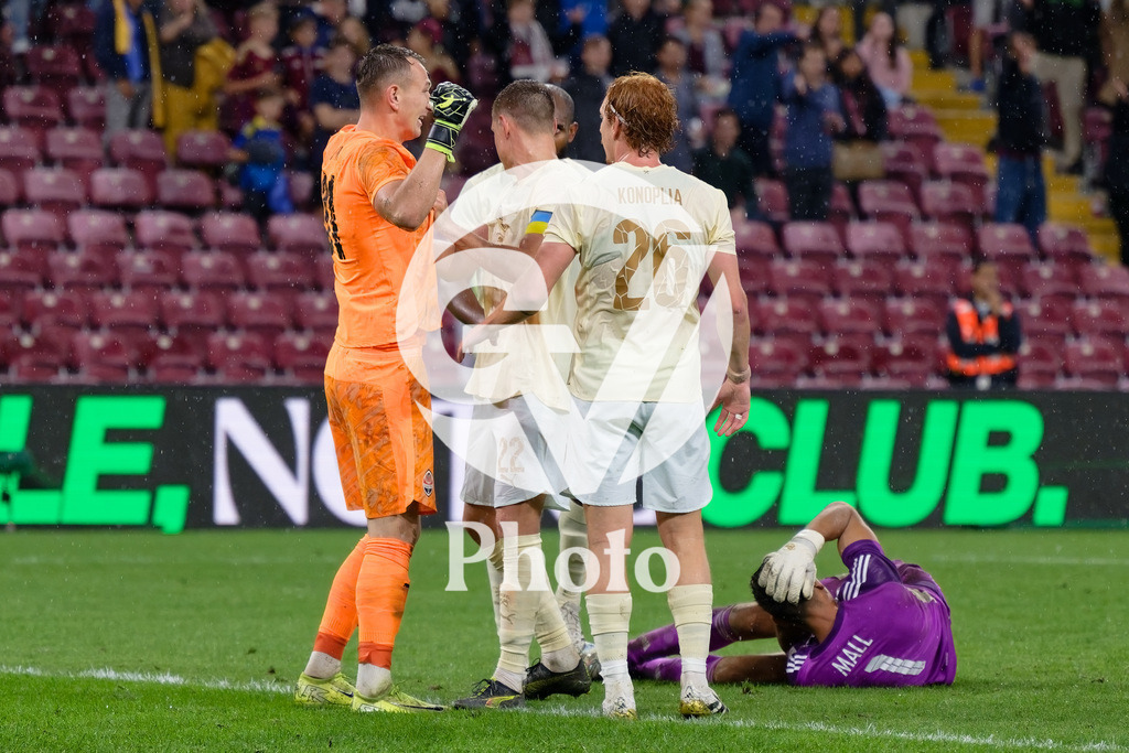 UEFA Conference League Play-offs 2nd leg - Servette FC v FC Shakhtar Donetsk | Dmytro Riznyk (31 FC Shakhtar Donetsk) , Yukhym Konoplia (26 FC Shakhtar Donetsk) Mykola Matviyenko (22 FC Shakhtar Donetsk) Pedro Henrique (13 FC Shakhtar Donetsk) celebrate after winning  during the UEFA Conference League Play-offs 2nd leg match between Servette FC and FC Shakhtar Donetsk at Stade de Geneve in Geneva, Switzerland