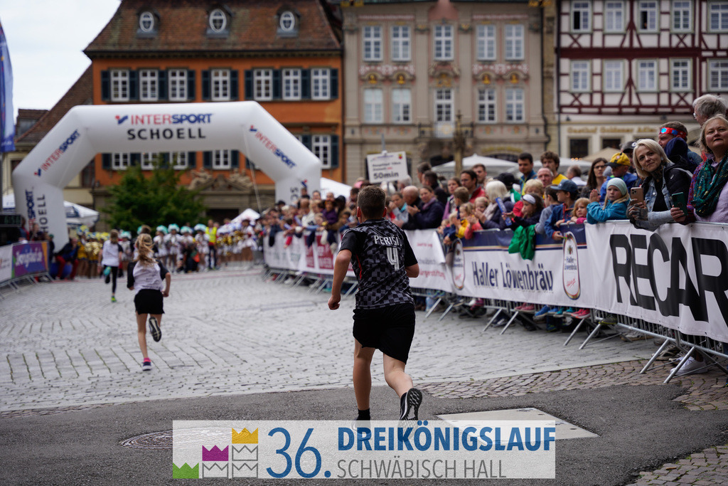 Stadtwerke Schüler und Jugendlauf 1,7km | 3koenigslauf 2022 Stadtwerke Schüler und Jugenlauf 1,7km - Realisiert mit Pictrs.com
