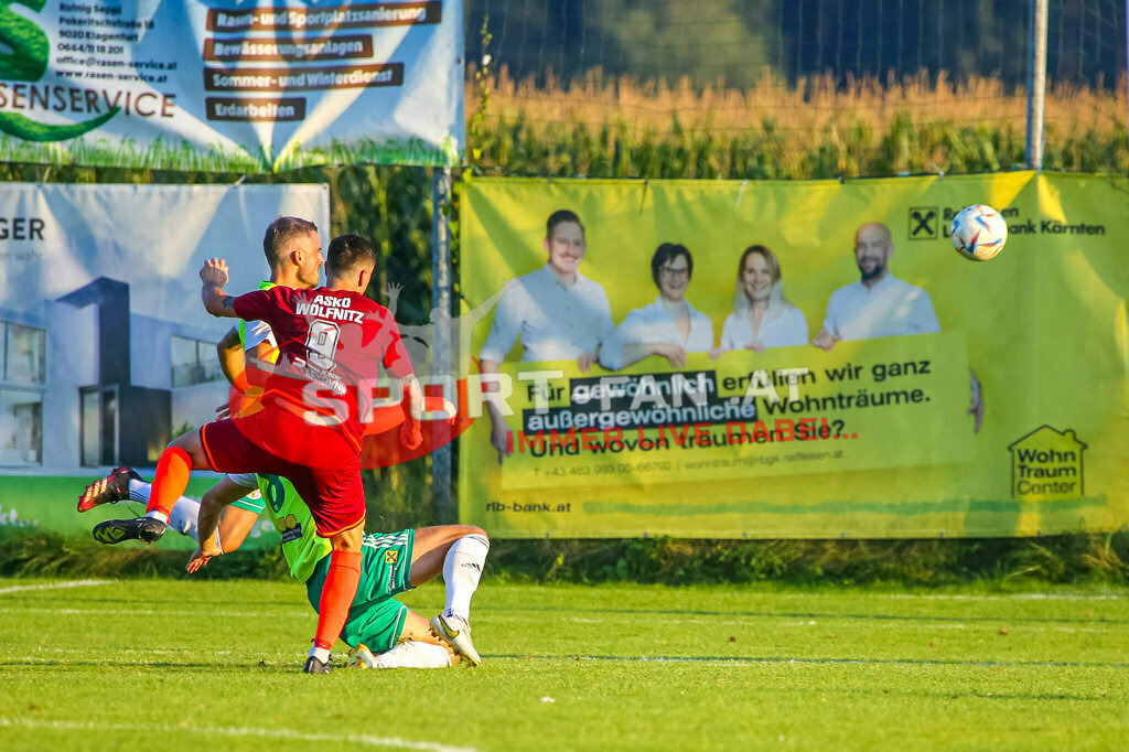 ASKÖ Wölfnitz - WSG Radenthein 2-2, Unterliga West | Denis Sme (WSG Radenthein #5) Zan Poglajen (ASKÖ Wölfnitz #9) ASKÖ Wölfnitz - WSG Radenthein 2-2 am 20.08.2023 in Wölfnitz
(Sportplatz), Austria, (Photo by Ernst Krawagner sport-fan.at) - Realisiert mit Pictrs.com