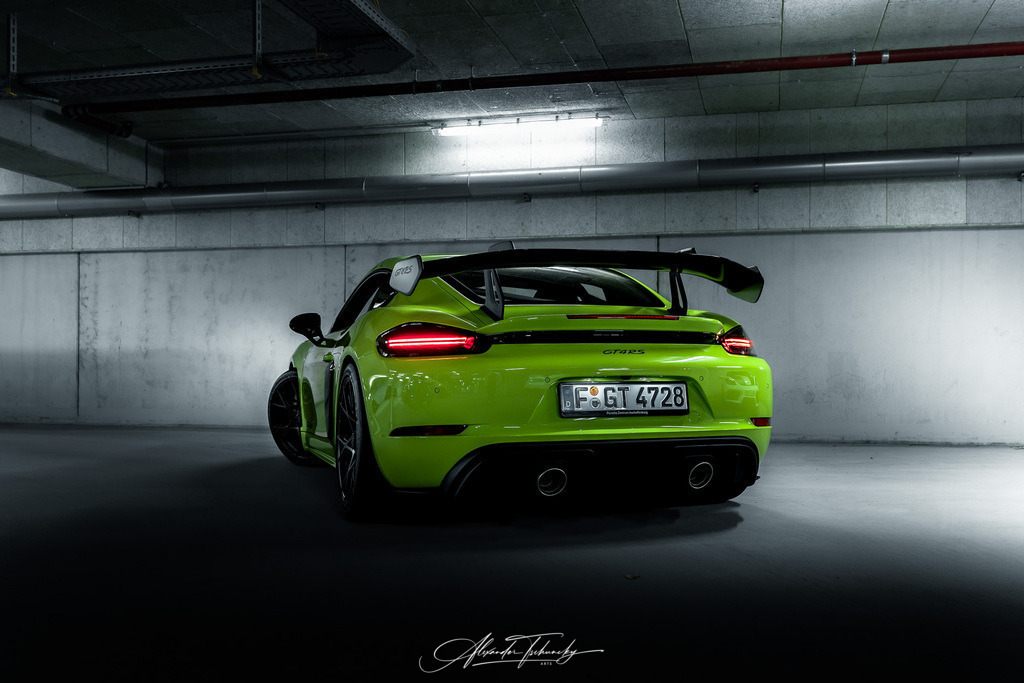 718 Cayman GT4 RSR6AT1035 | Entdecken Sie die faszinierende Welt von Alexander Tschuncky Arts: Kreative Fotografie, atemberaubende Automobilkunst und hochwertiger Bilderdruck. Lassen Sie sich inspirieren! - Realisiert mit Pictrs.com