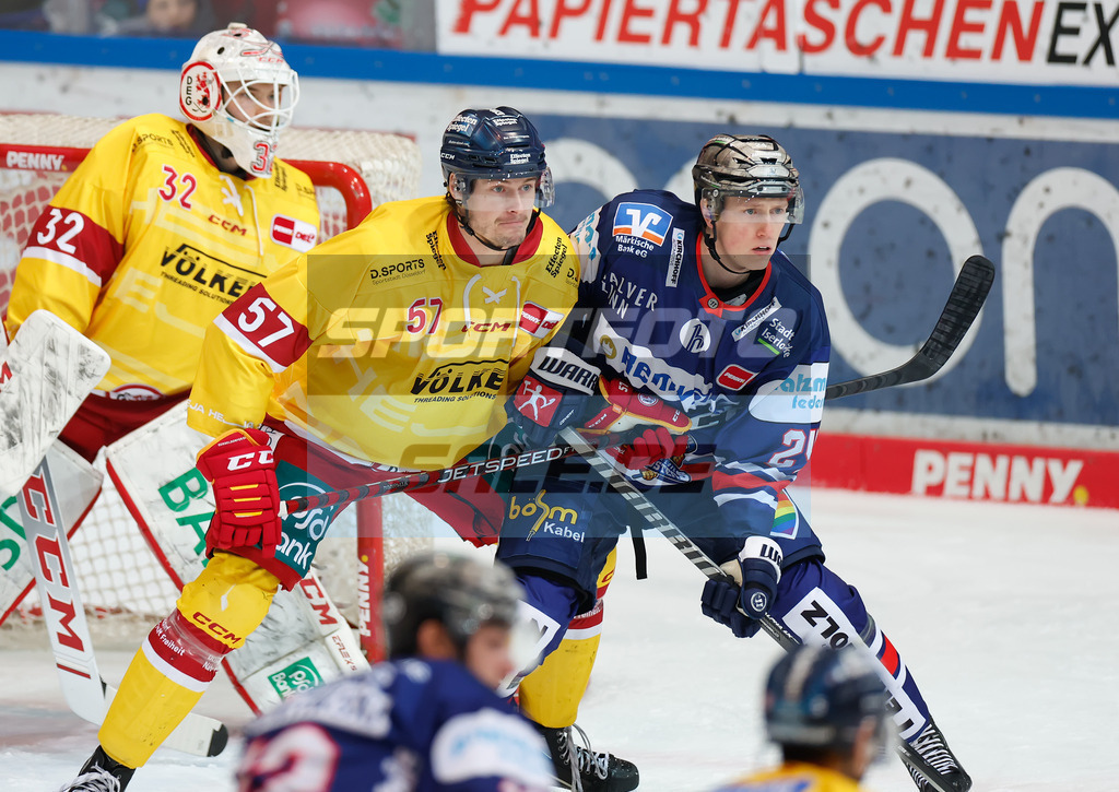 Iserlohn Roosters - Duesseldorfer EG | 
DEL: Iserlohn Roosters - Duesseldorfer EG - Realisiert mit Pictrs.com