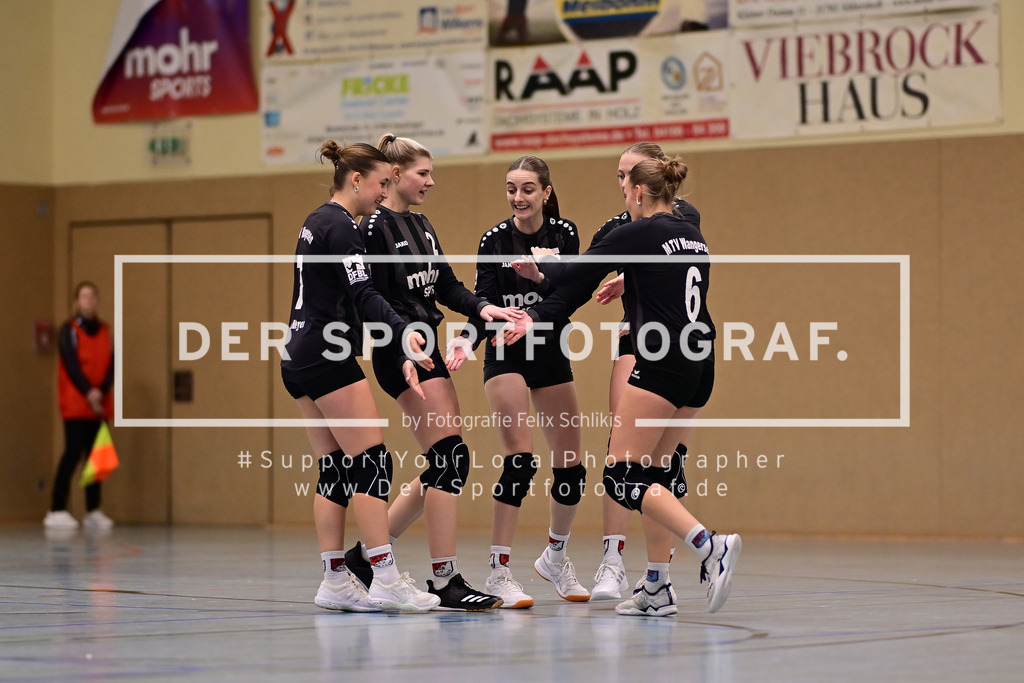 Faustball I Frauen I Saison 2025-2026 I Bundesliga Nord I 7c. Spieltag I MTV Wangersen - Ohligser TV I 25.01.2026 I 38702 | Der Sportfotograf. - Realized with Pictrs.com
