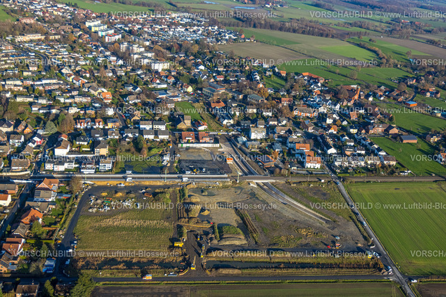 Hamm231200207 | Luftbild, geplante Nahverkehrsverbindung mit Haltepunkt in Westtünnen, Baustelle am Südfeldweg und Von-Thünen-Straße für den künftigen Bahnhaltepunkt, Wohnsiedlung, Stadtbezirk Rhynern, Hamm, Ruhrgebiet, Nordrhein-Westfalen, Deutschland