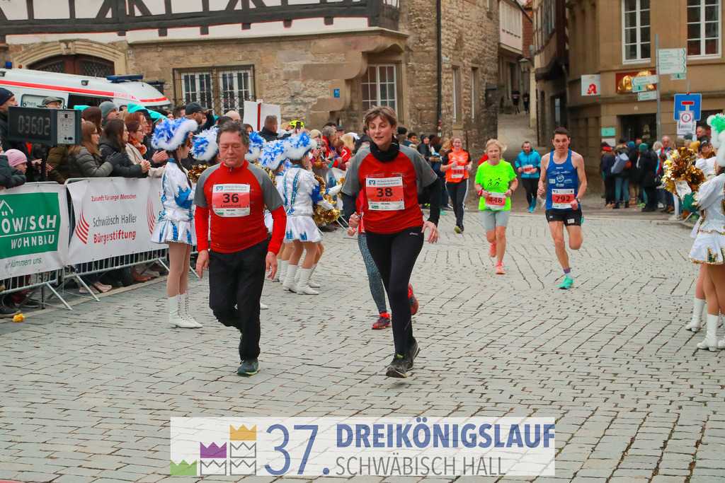 VR Bank Hauptlauf 10000m | 3 Koenigslauf 2023 - Realisiert mit Pictrs.com