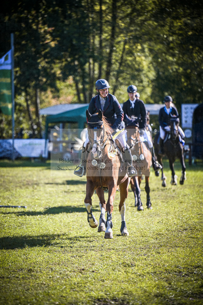 DOS_0089 | Entdecke hochwertige Reitturnierfotos von Foto Oger. Professionell, emotional und authentisch – jetzt Lieblingsmomente im Shop bestellen.Deutschlandweite Turnierfotografie. - Realisiert mit Pictrs.com