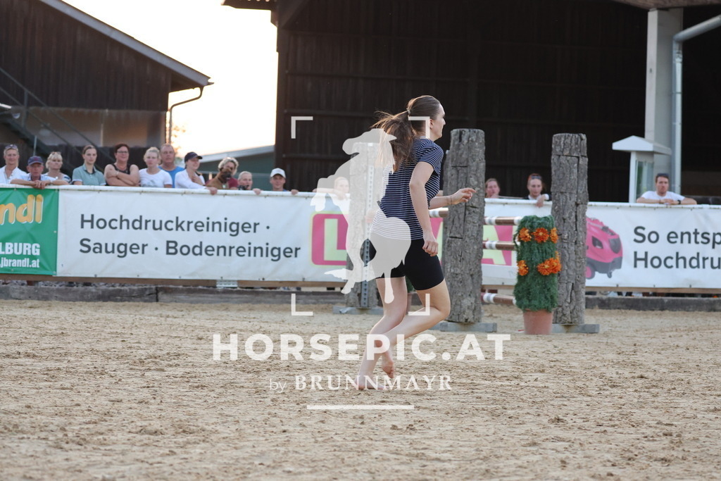 0P6A3232 | Willkommen bei Brunnmayr - Design & Fotografie – Ihrem Spezialisten für Reitturniere und Pferdeveranstaltungen in Oberösterreich, Salzburg und Bayern! Seit über 17 Jahren sind wir leidenschaftlich dabei.