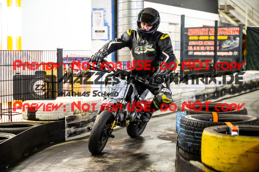 MaZZes_Fotomatrix_20251025_6007705_5871 | SUPERBIKER