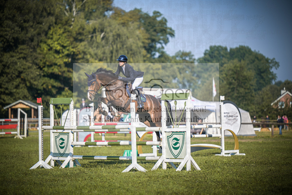DOS_0060 | Entdecke hochwertige Reitturnierfotos von Foto Oger. Professionell, emotional und authentisch – jetzt Lieblingsmomente im Shop bestellen.Deutschlandweite Turnierfotografie. - Realisiert mit Pictrs.com