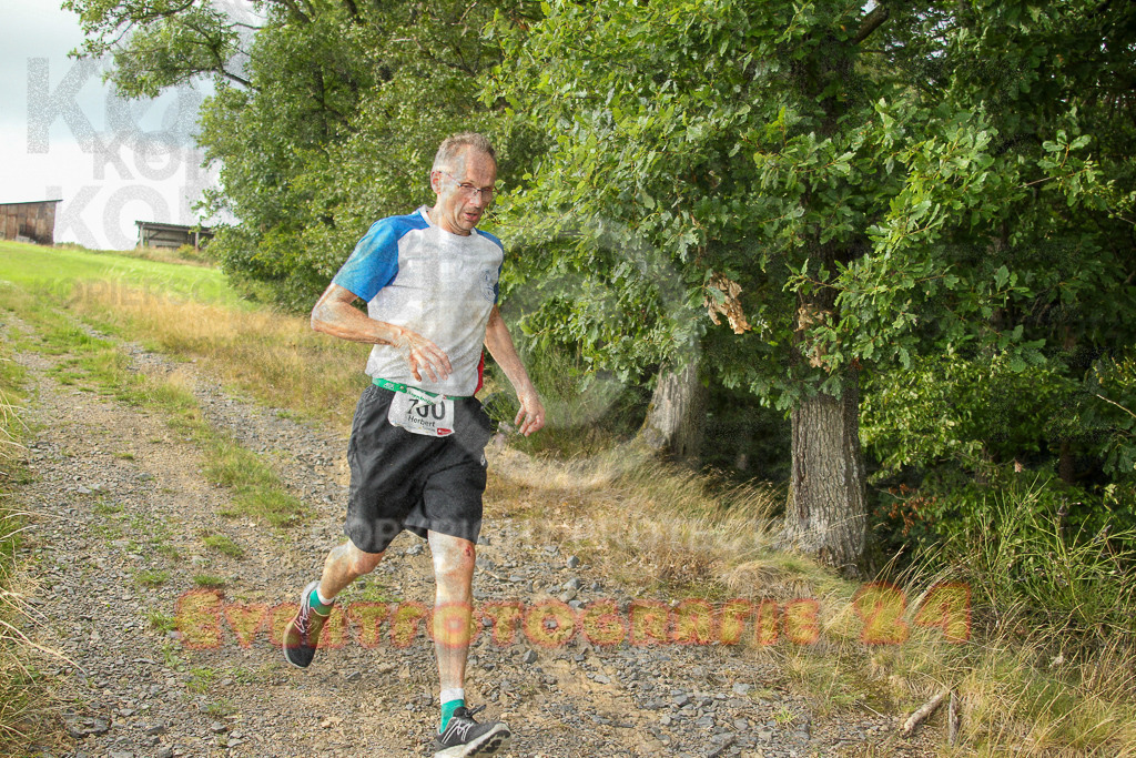 250801_1900_EV4_7863 | Sportfotografie im Rhein-Sieg Kreis, Köln, Bonn, NRW, Rheinland Pfalz, Hessen, etc. Unser Tätigkeitsfeld umfasst den Laufsport vom Volkslauf über den Marathon, Duathlon, Triathon bis zum Ultralauf wie Kölnpfad Ultra oder Schindertrail.