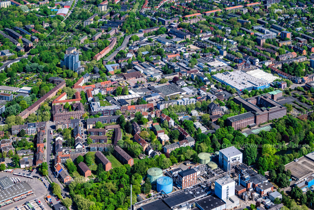 Hamburg_Wandsbek_Waldörferstrasse_ELS_3586010525 | HAMBURG 01.05.2025 Gewerbegebiet und Firmenansiedlung " Walddörferstraße " in Hamburg, Deutschland. // Industrial estate and company settlement " Walddoerferstrasse " in Hamburg, Germany. Foto: Martin Elsen