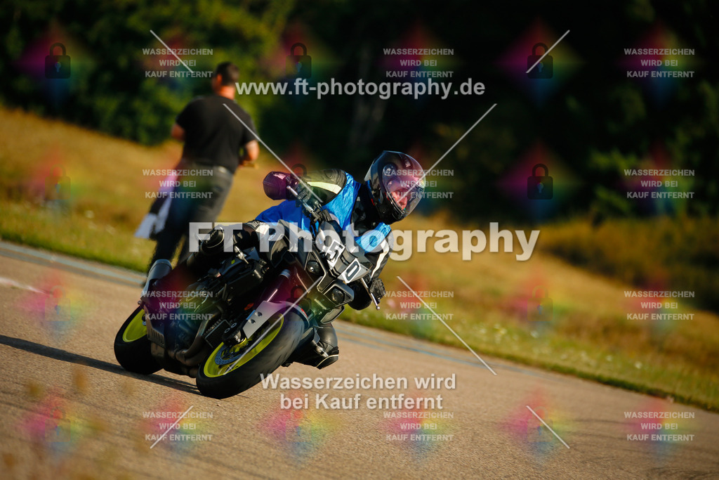 _MOT5740 | Hier findet Ihr Bilder von Touristenfahrten auf der Nürburgring Nordschleife oder von anderen Veranstaltungen die ich besucht habe. Viel Spass beim Durch Schauen 