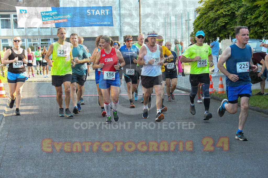 240802_1821_EX1_5889 | Sportfotografie im Rhein-Sieg Kreis, Köln, Bonn, NRW, Rheinland Pfalz, Hessen, etc. Unser Tätigkeitsfeld umfasst den Laufsport vom Volkslauf über den Marathon, Duathlon, Triathon bis zum Ultralauf wie Kölnpfad Ultra oder Schindertrail.