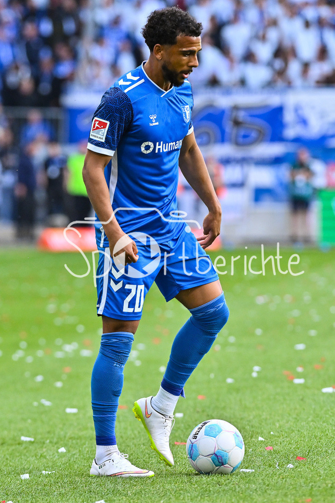 1. FC Magdeburg - Fortuna Düsseldorf | am Ball Xavier AMAECHI (1. FC Magdeburg 20) / Einzelfoto / Freisteller / 2. Bundesliga: 1. FC Magdeburg - Fortuna Duesseldorf, Avnet-Arena am 18.05.2025 / DFL REGULATIONS PROHIBIT ANY USE OF PHOTOGRAPHS AS IMAGE SEQUENCES AND/OR QUASI-VIDEO