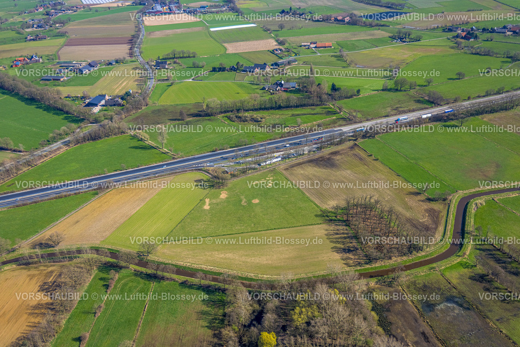 Hamminkeln240311453 | Luftbild, Autobahn A3 Asphaltarbeiten und Rastplatz Kranenkamp A3-West, Straßenverkehr, Fluss Issel, Brünen, Hamminkeln, Nordrhein-Westfalen, Deutschland