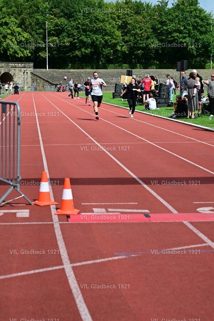 2026-08-23_Sparkassenlauf_HM_RM_002636 | Die Fotografen - Realisiert mit Pictrs.com