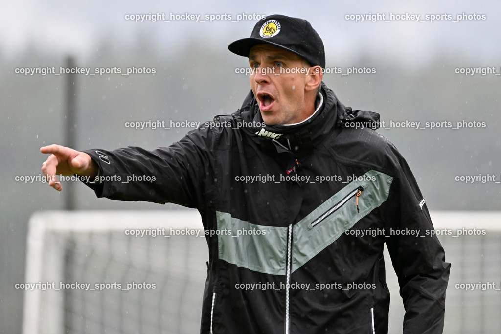 FC Faakersee vs. FC-WR Nussdorf Debant | Headcoach FC Faakersee Robert Samonig, FC Faakersee vs. FC-WR Nussdorf Debant, FC Faakersee vs. FC-WR Nussdorf Debant am 28.09.2024 in Finkenstein (Sportplatz Faakersee), Austria, (Photo by Bernd Stefan)