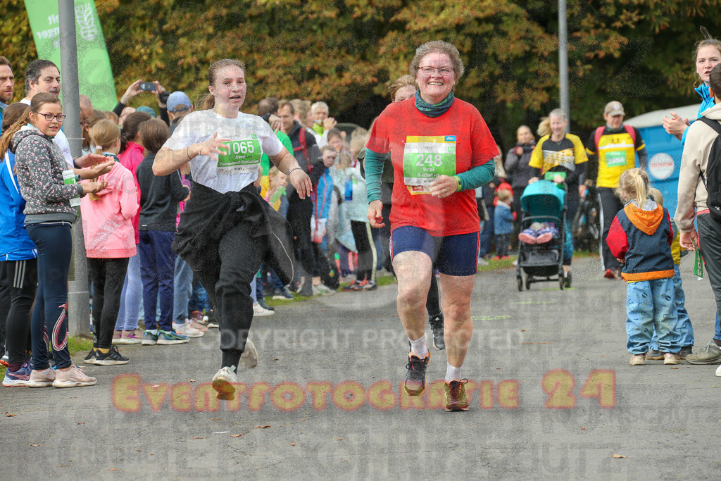 220925_1154_EX1_9086 | Sportfotografie im Rhein-Sieg Kreis, Köln, Bonn, NRW, Rheinland Pfalz, Hessen, etc. Unser Tätigkeitsfeld umfasst den Laufsport vom Volkslauf über den Marathon, Duathlon, Triathon bis zum Ultralauf wie Kölnpfad Ultra oder Schindertrail.