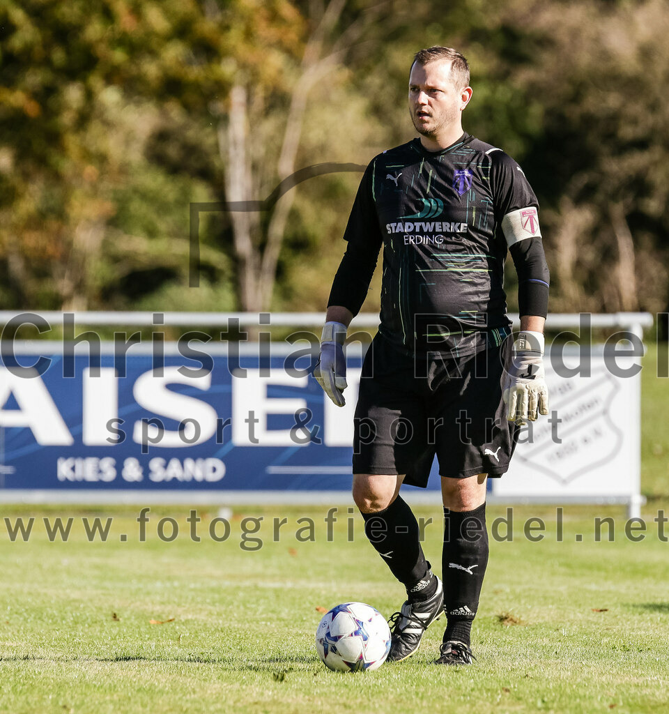 2023-10-22_062_SpVgg_Eichenkofen_gegen_SpVgg_Altenerding_II | Erding, Deutschland, 22.10.2023:
Fußball, A-Klasse 2023 / 2024, 12. Spieltag, SpVgg Eichenkofen gegen SpVgg Altenerding II, Endergebnis: 3:1

+a1+

Foto: Christian Riedel / fotografie-riedel.net