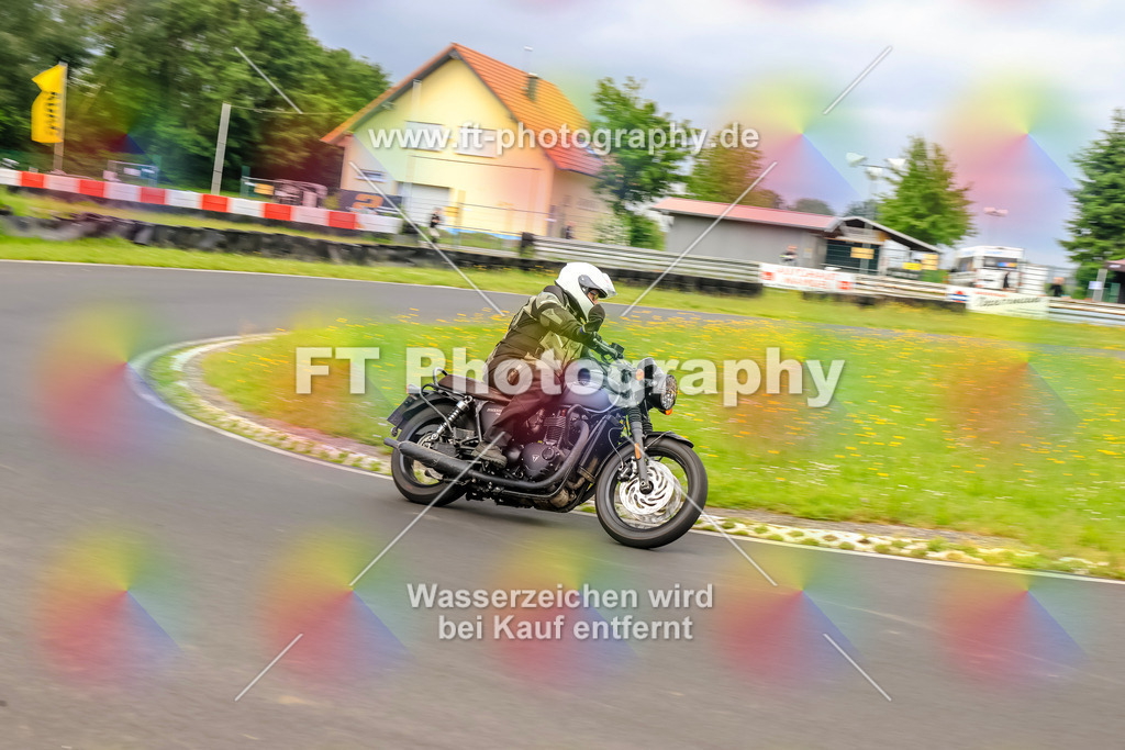 VBK-7225 | Hier findet Ihr Bilder von Touristenfahrten auf der Nürburgring Nordschleife oder von anderen Veranstaltungen die ich besucht habe. Viel Spass beim Durch Schauen 