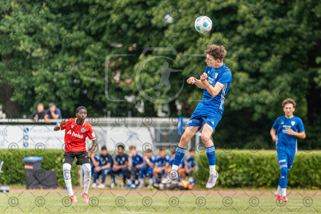 _DSC7987 | Professionelle Fußball- und Sportfotografie. Spielbilder online ansehen und kaufen – Einzelbilder oder komplette Galerien in hoher Qualität. - Realisiert mit Pictrs.com