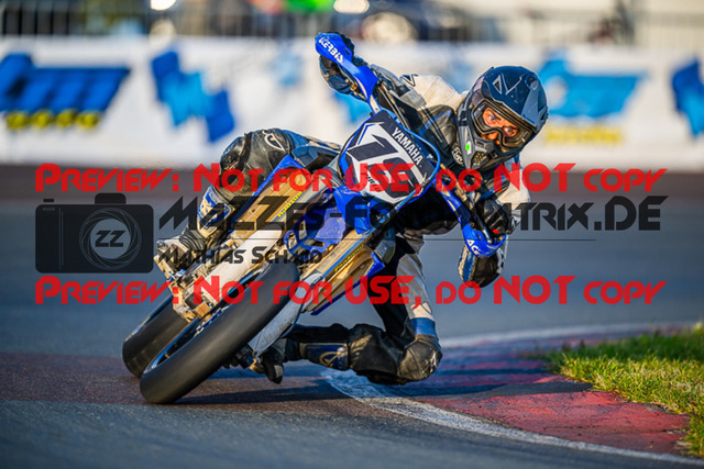 MaZZes_FotoMatrix_230930_0075 | S4