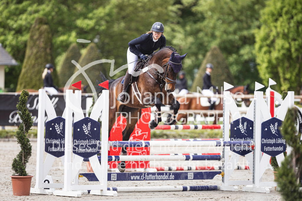 260508_PfSpTa_8_SprPf-A2-812 | Deine schönsten Turniermomente als professionelle Fotos! Entdecke hochwertige Pferdesport-Fotografie im Online-Shop. Jetzt Fotos finden & bestellen!