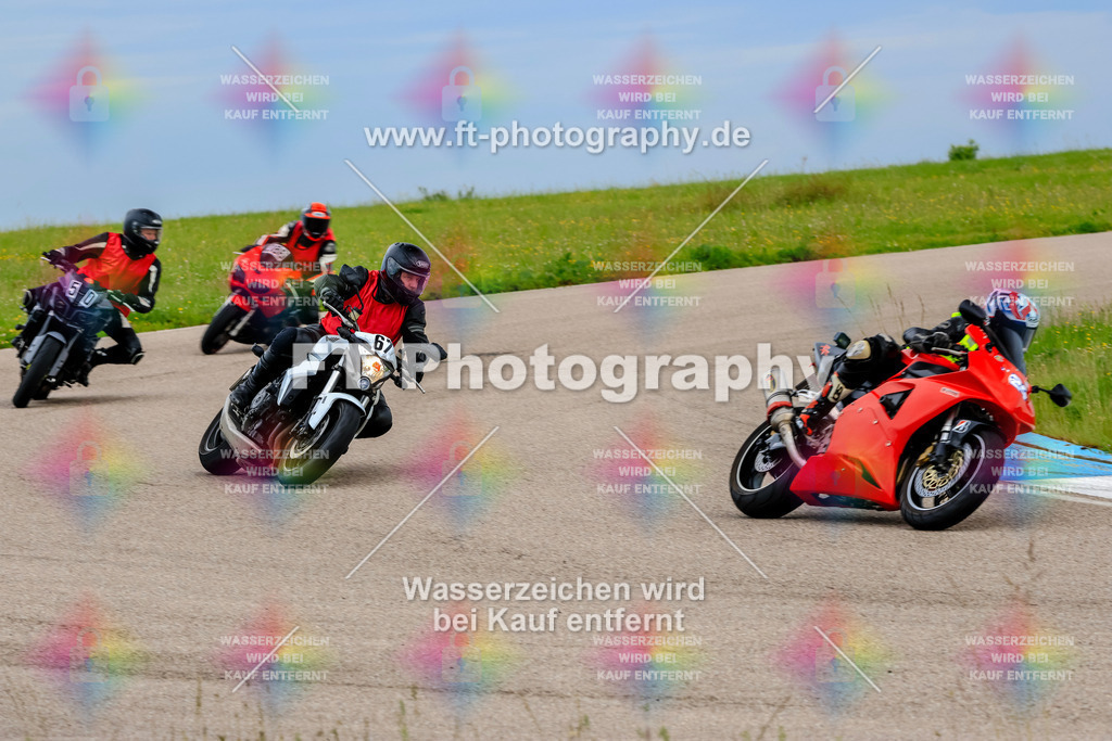 MotoTeam-2273 | Hier findet Ihr Bilder von Touristenfahrten auf der Nürburgring Nordschleife oder von anderen Veranstaltungen die ich besucht habe. Viel Spass beim Durch Schauen 