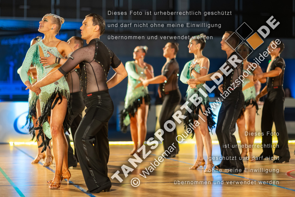 20260322-00916 | Hier finden Sie Tanz Bilder vom Latein und Standard Formationen tanzen. Sportbilder vom Tanzsport. Schöne Fotos und von Weltmeisterschaft, Europameisterschaft, Bundesliga, Regionalliga, Oberliga und Landesliga sowie von GOC Stuttgart, DanceComp, WM Bremen