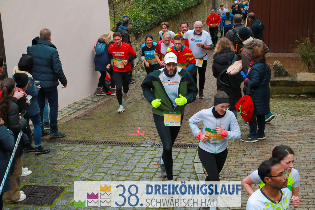 5km Roewisch Wohnbau Cup | 3 Koenigslauf 2024 5km Roewisch Wohnbau Cup - Realisiert mit Pictrs.com