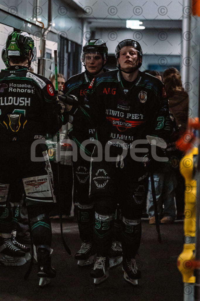 Alligators_vs_Erding_12_12_2025-092 | Höchstadt Alligators Fotogalerie: Eishockey-Action aus Franken. Professionelle Spielfotos, Portraits & Stadionbilder zum Download. Jetzt entdecken! - Realized with Pictrs.com