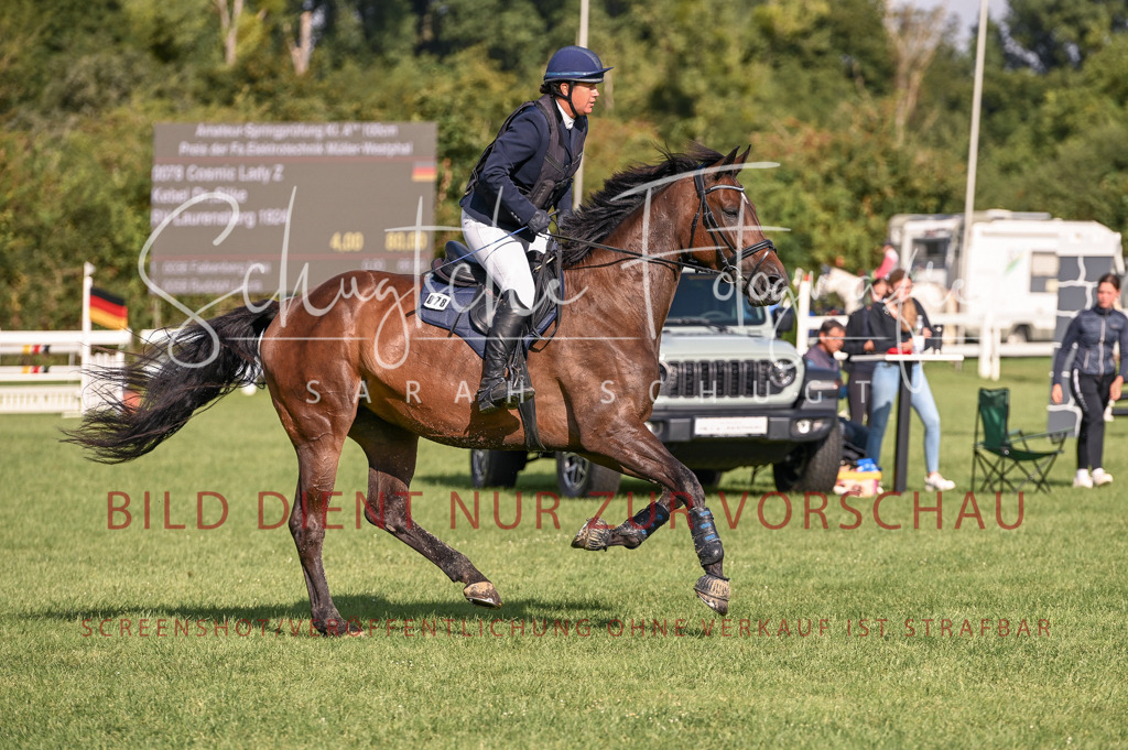 Schugtsche-Düren.2024-07.Amat.Springprf.A__-60 | Schugtsche Fotografie - Realisiert mit Pictrs.com