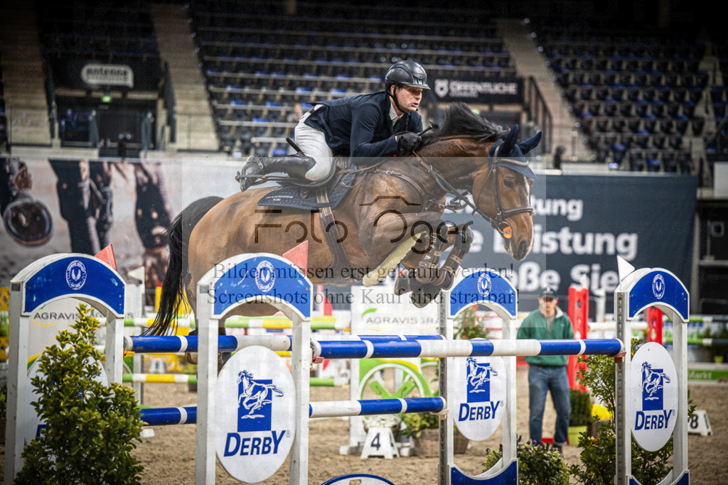 DOS_1404 | Entdecke hochwertige Reitturnierfotos von Foto Oger. Professionell, emotional und authentisch – jetzt Lieblingsmomente im Shop bestellen.Deutschlandweite Turnierfotografie. - Realisiert mit Pictrs.com
