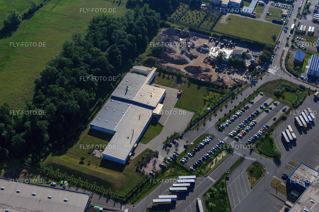 Gewerbegebiet Horst, Alfa Aesar GmbH https://www.thermofisher.com/ | Luftbild: Gewerbegebiet Horst, Alfa Aesar GmbH https://www.thermofisher.com/ im Ortsteil Minderslachen in Kandel im Bundesland Rheinland-Pfalz in Deutschland. Foto: IMG_080132.jpg vom 05.06.2015 durch Werner Riehm/FLY-FOTO.de - Realisiert mit Pictrs.com
