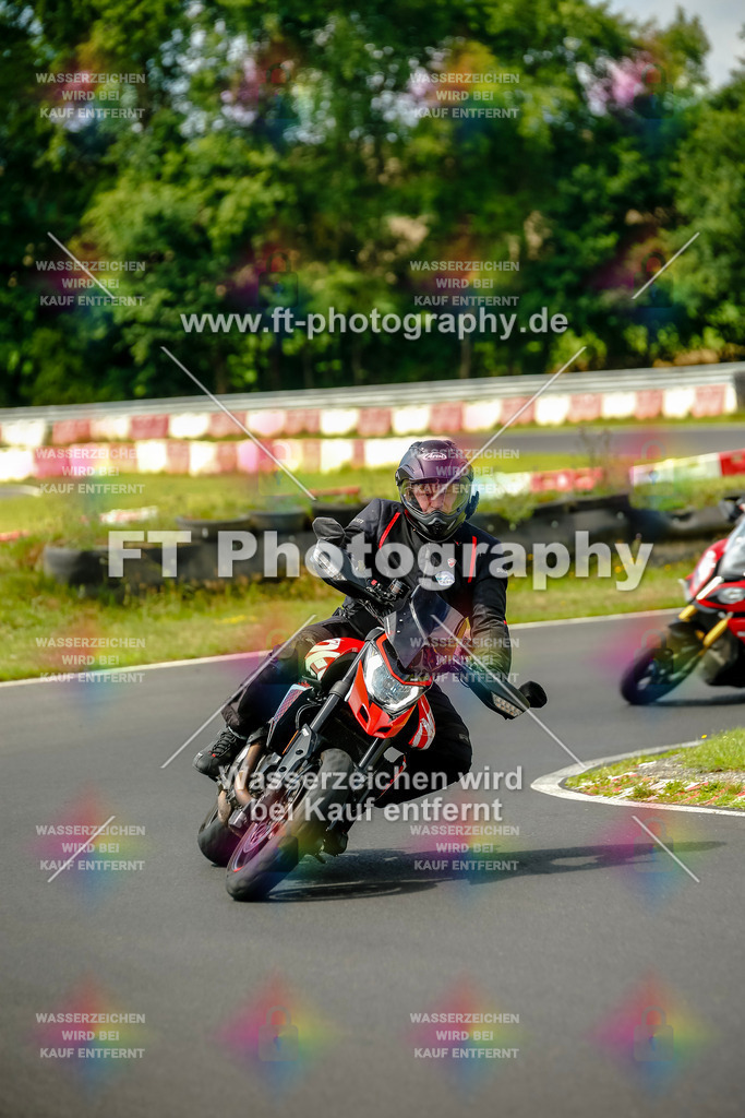 VBK-4696 | Hier findet Ihr Bilder von Touristenfahrten auf der Nürburgring Nordschleife oder von anderen Veranstaltungen die ich besucht habe. Viel Spass beim Durch Schauen 