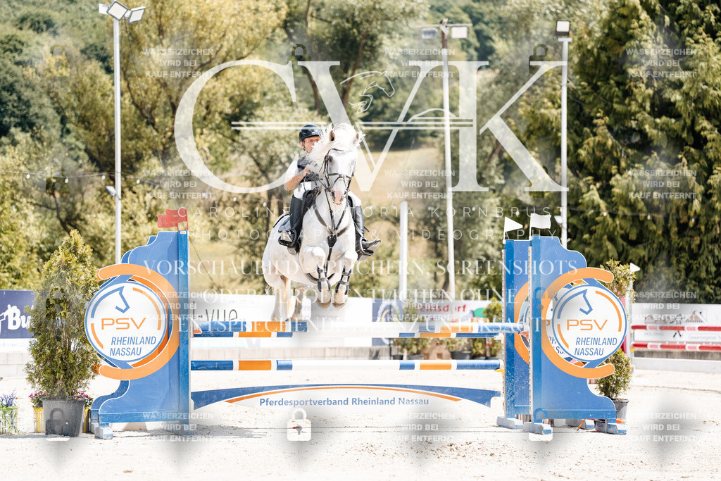 CK907837 | Turnierfotografie Pferdefotografie Trier Rheinland-Pfalz Pferdesport Reitsport Tierfotografie Sportfotografie Pferdevideo Pferdevideografie Equestrianvideography equestrianphotography  - Realisiert mit Pictrs.com