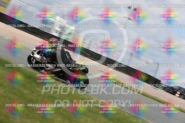 2016-07-01-PBK-2590 | Sportfotografie; SlowMotion; Video; Rennstrecke; Hafeneger; RSE; Speer; Trackday; Motorsportarena; Hockenheimring; Brno; Most; Barcelona; Valencia, Benny; Kaetzmer;