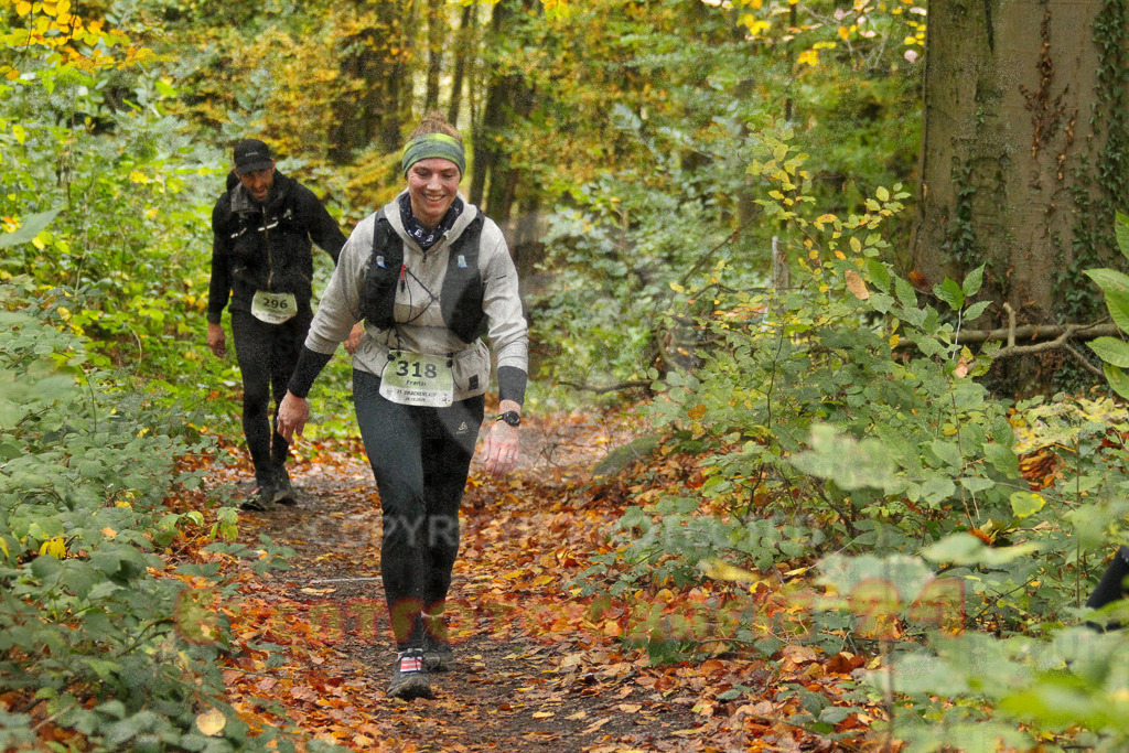 251026_1303_EV4_6444 | Sportfotografie im Rhein-Sieg Kreis, Köln, Bonn, NRW, Rheinland Pfalz, Hessen, etc. Unser Tätigkeitsfeld umfasst den Laufsport vom Volkslauf über den Marathon, Duathlon, Triathon bis zum Ultralauf wie Kölnpfad Ultra oder Schindertrail.