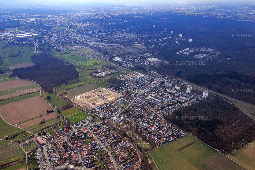 Luftbild: Ortsansicht von Norden im Ortsteil Büchig in Stutensee im Bundesland Baden-Württemberg in Deutschland. Foto: IMG_086349.jpg vom 26.02.2016 durch Werner Riehm/FLY-FOTO.de