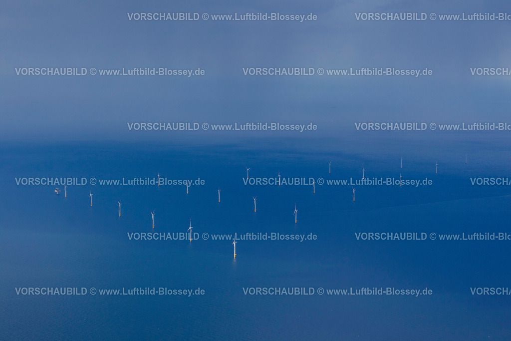 Zingst12082400OffShoreWindkraft | Windpark EnBW Baltic 1, Offshore-Windpark in der Ostsee vor der Küste Mecklenburg-Vorpommerns, nördlich der Halbinsel Fischland-Darß-Zingst, Windkraftwerk, Windenergie , Darßer Ort, Ostsee, Mecklenburg-Vorpommern, Deutschland, Europa