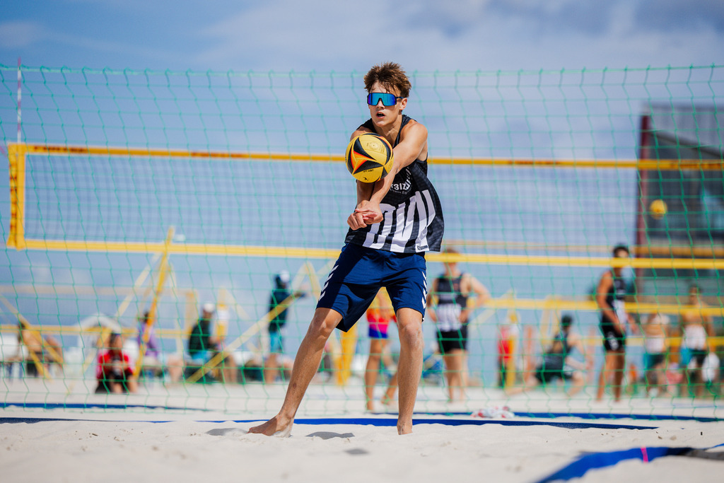 Beachvolleyball I Saison 2026 I Deutsche Meisterschaft U19 I 1. Tag | Jasper Lorenz Fotografie - Realisiert mit Pictrs.com