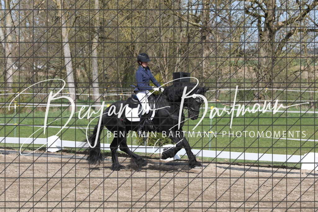 AZ2A3026 | Benjamin Bartmann Photomoments