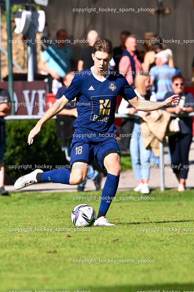 ATUS Velden vs. ASKÖ Köttmannsdorf 7.10.2023 | #18 Nicolas Manuel Modritz ATUS Velden, ATUS Velden vs. ASKÖ Köttmannsdorf 7.10.2023, ATUS Velden vs. ASKÖ Köttmannsdorf am 07.10.2023 in Velden (Wald Arena Velden), Austria, (Photo by Bernd Stefan)