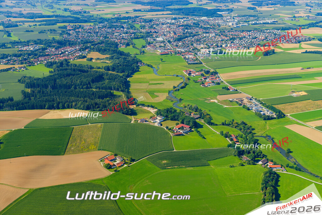 Luftbild Vs Google Maps  Lichtenburg  Vilsbiburg -Das Luftbild wurde 2025 vom UL-Flugzeug heraus erstellt ( keine Drohne ) - Hochauflösende Luftaufnahme -Nicht vergleichbar mit Google Maps oder Satelittenbilder- Die Geschenkidee !Mit Lizenz und Bildrechte bestellbar