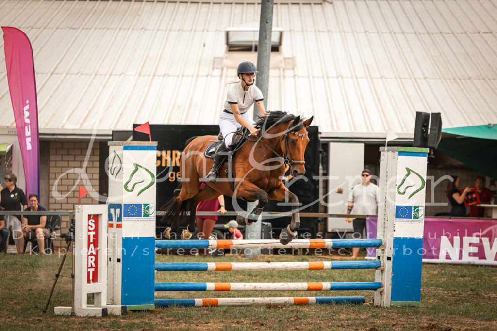 16.SaSpE00137 | Leoni Ertmer Photography - Realisiert mit Pictrs.com