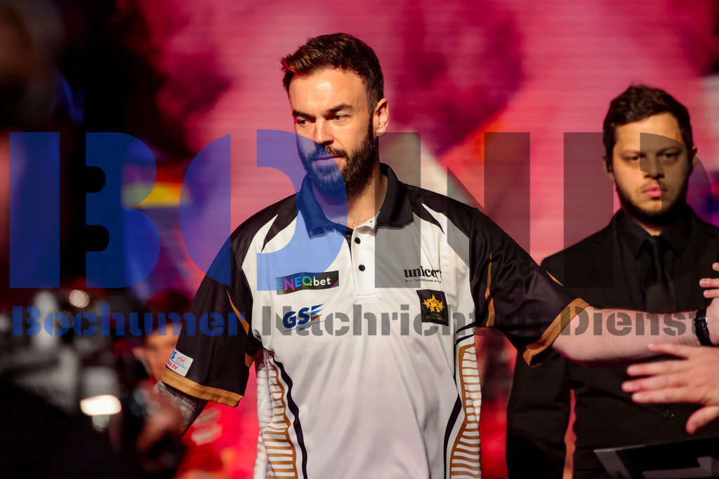 PDC European Darts Open 2024 | {headline}(Foto: Sebastian Sendlak / BOND) - Realisiert mit Pictrs.com